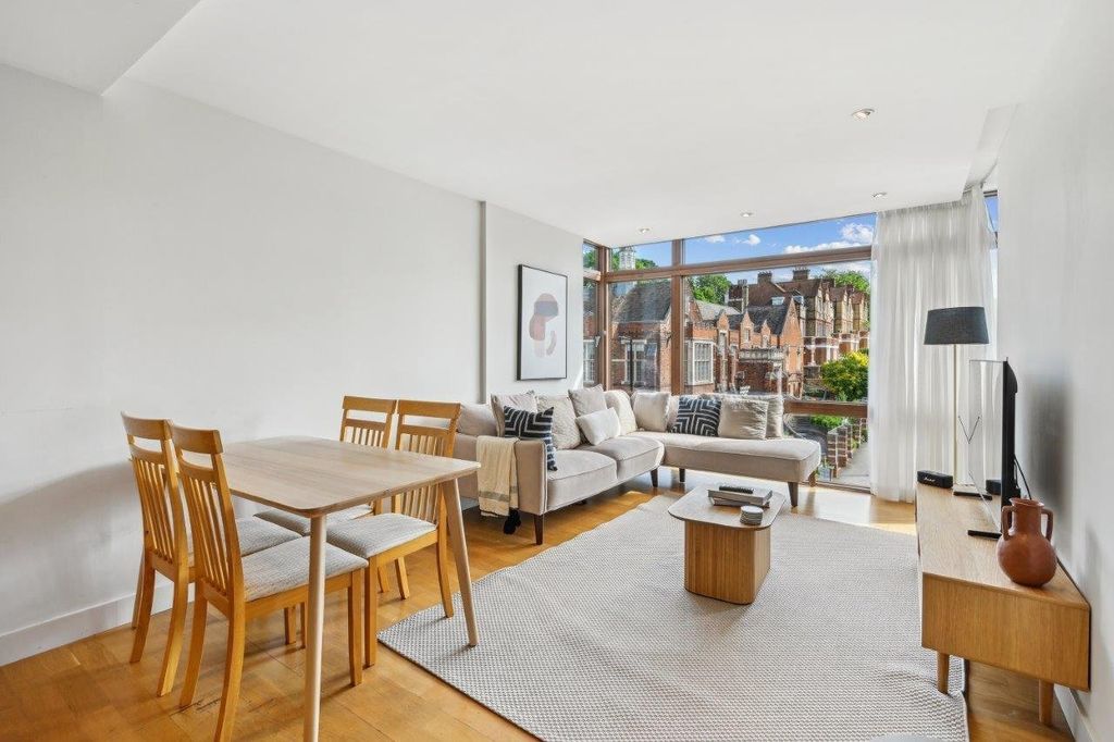 Property photo 1 of 10 Picture No. 05