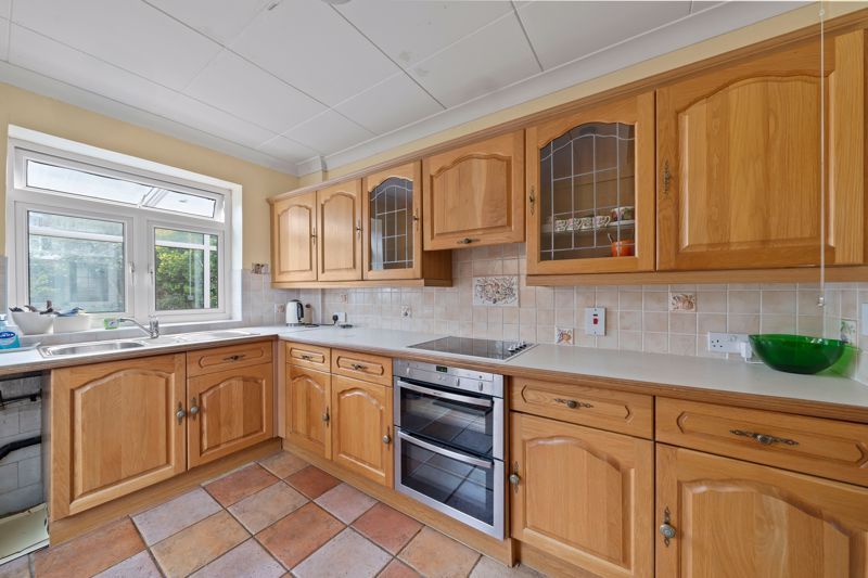 Property photo 3 of 16 Photo 9