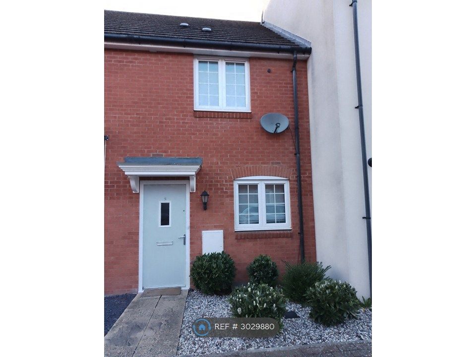Property photo 2 of 25