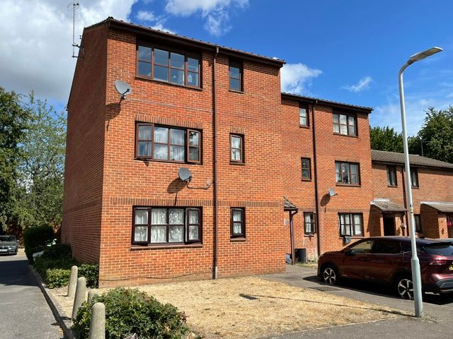 Property photo 1 of 3