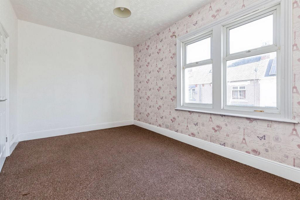 Property photo 2 of 9 Image