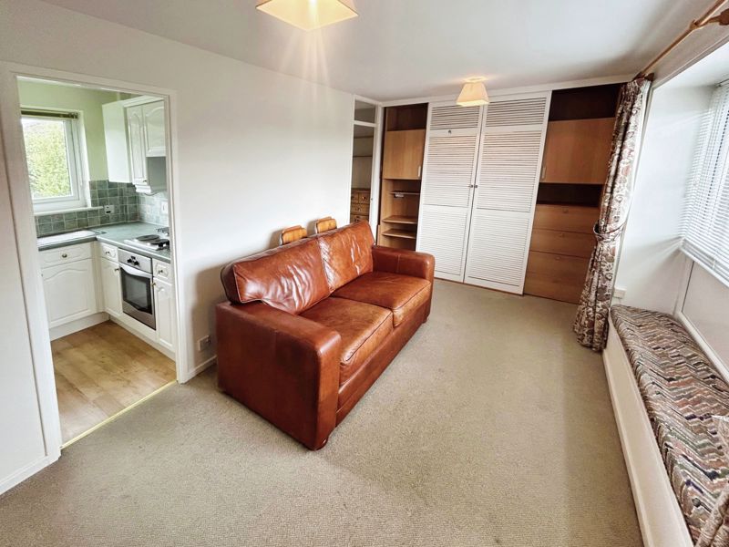 Property photo 2 of 8 Photo 3