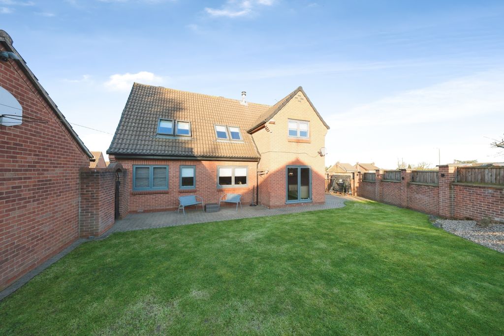 Additional image 30 of 5 bed detached house for saleLawn Close, Heanor DE75