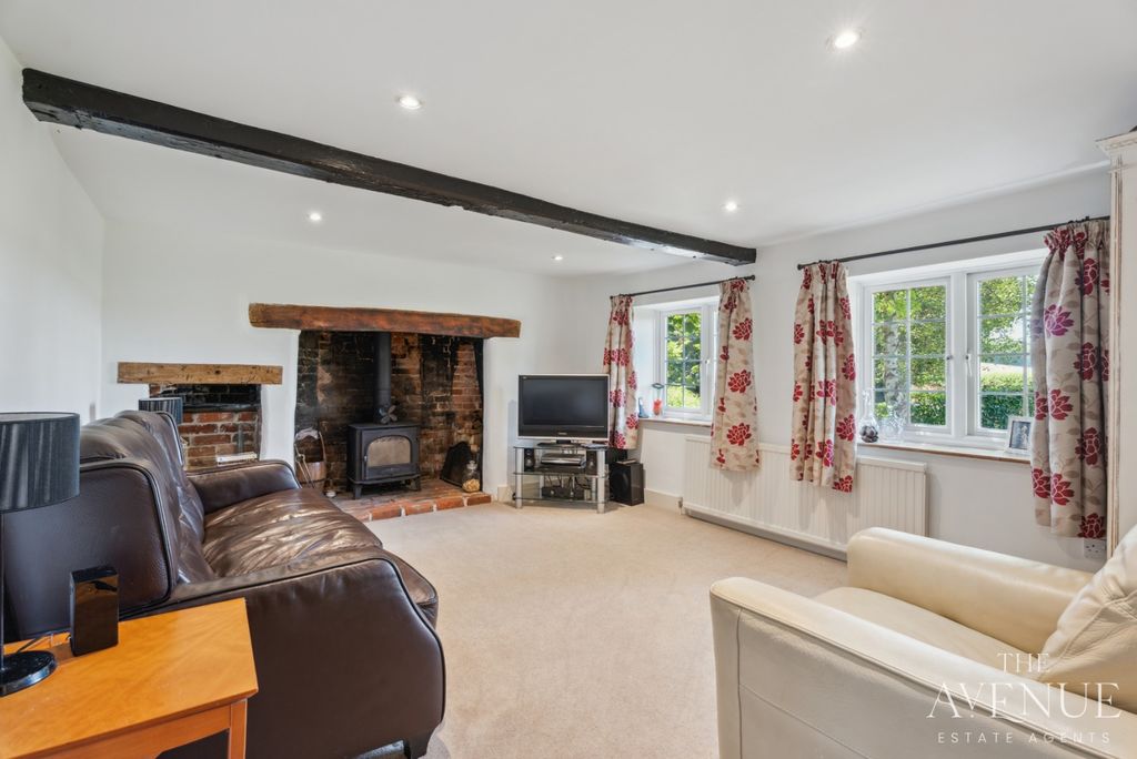 Property photo 3 of 16 4238535