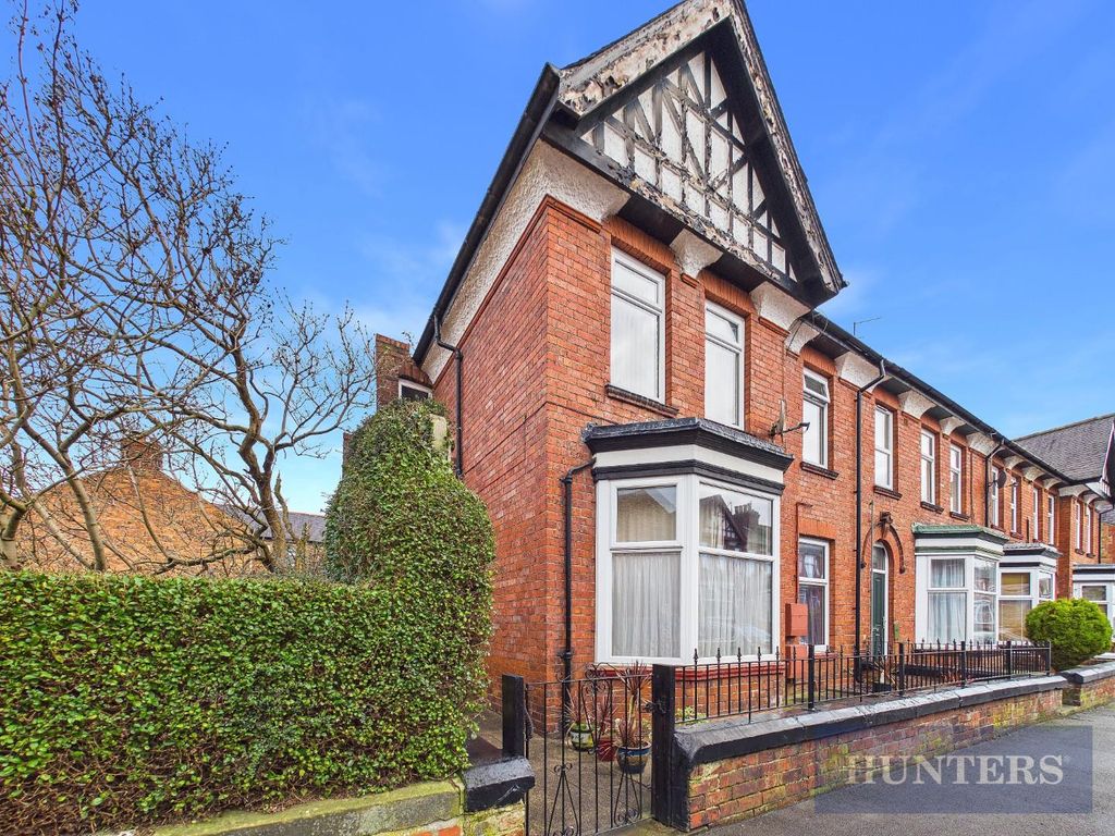 Property photo 1 of 15 Cam05316G0-Pr0341-Still014.Jpg