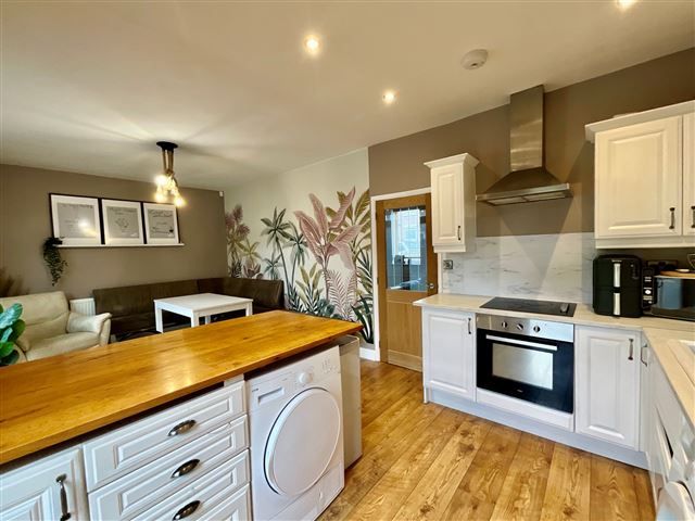 Property photo 2 of 20 Kitchen Diner