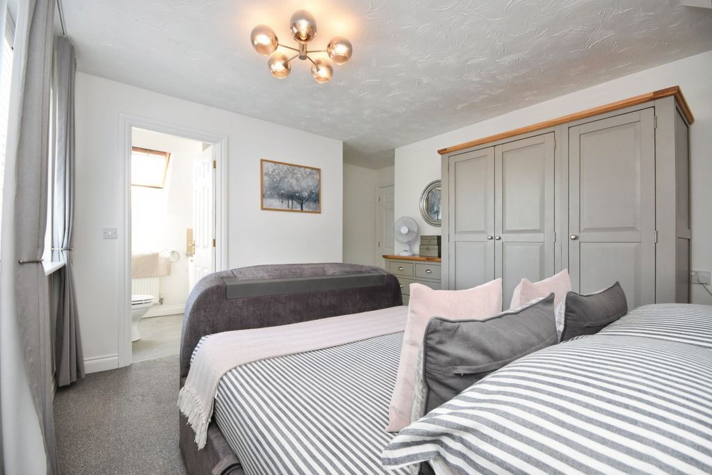 Additional image 14 of 4 bed detached house for saleManor Farm Close, Haverhill CB9
