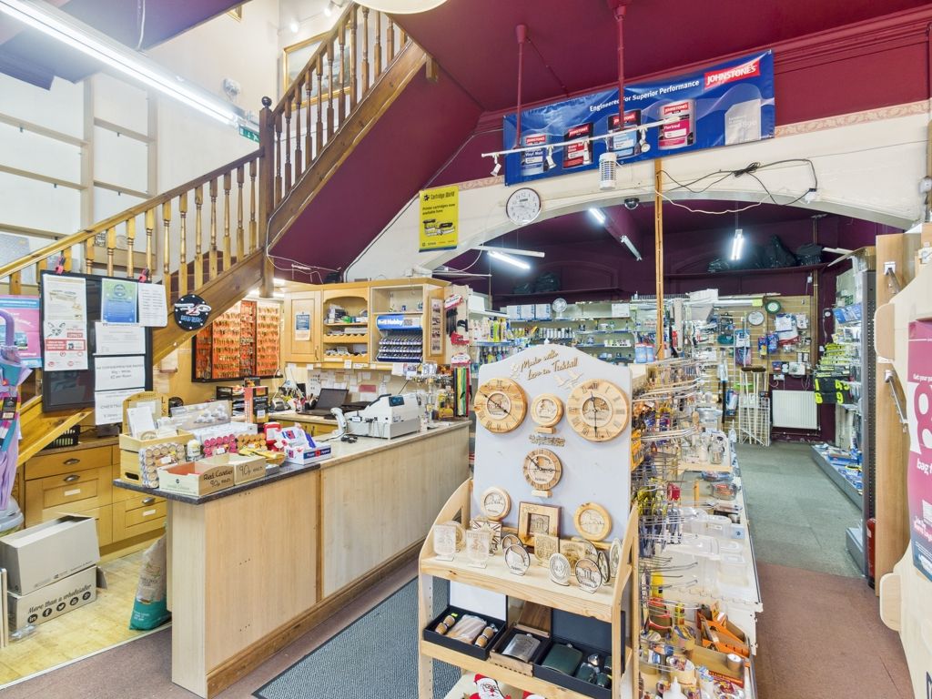 Property photo 2 of 15 Photo 8