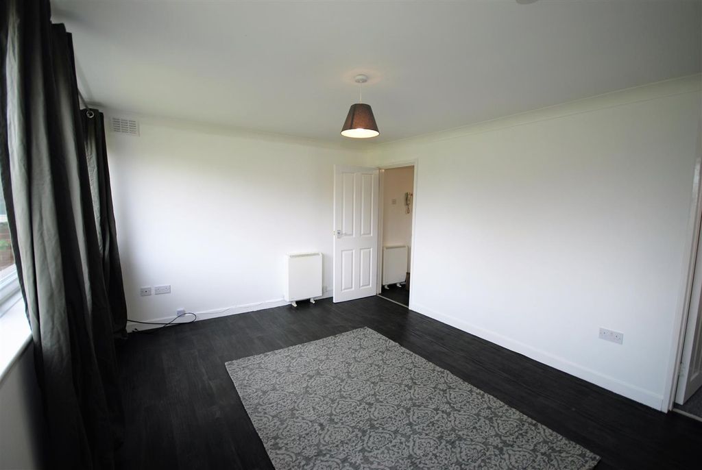 Property photo 2 of 8 Dsc_0079.Jpg