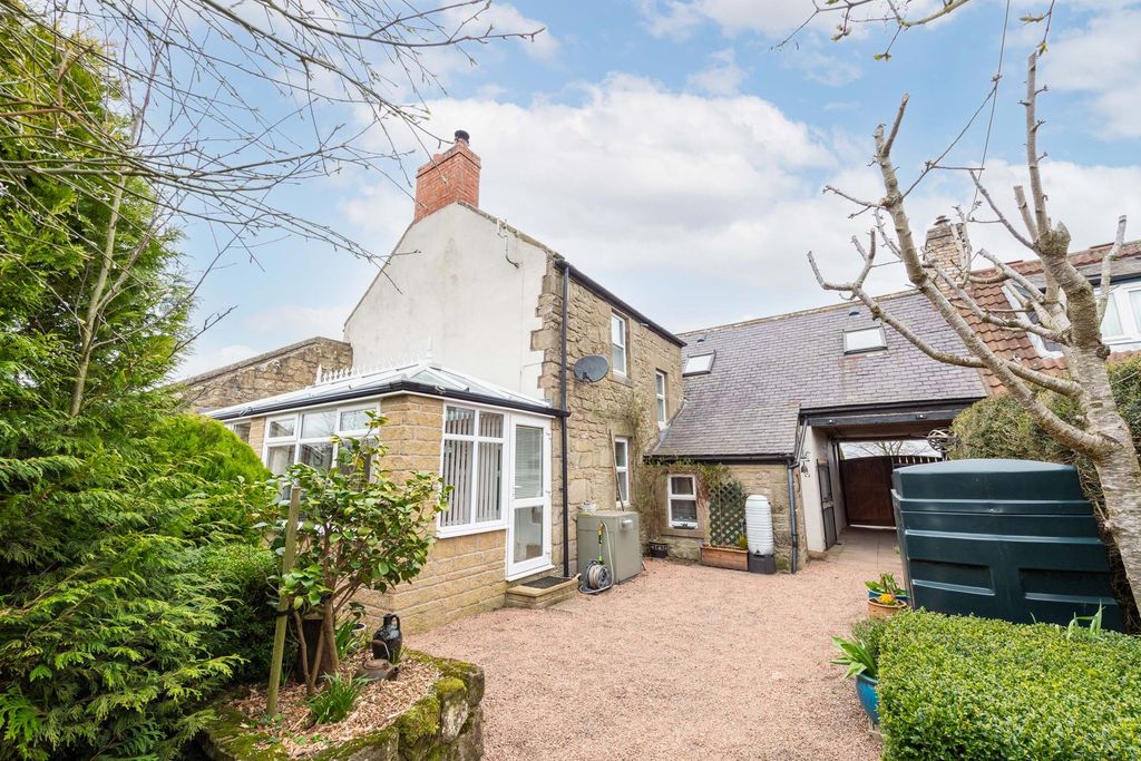 Property photo 2 of 49