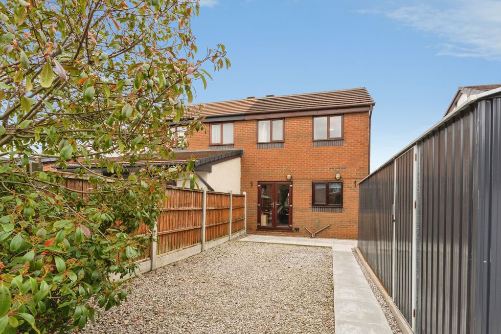 Property photo 1 of 15 Rear Garden