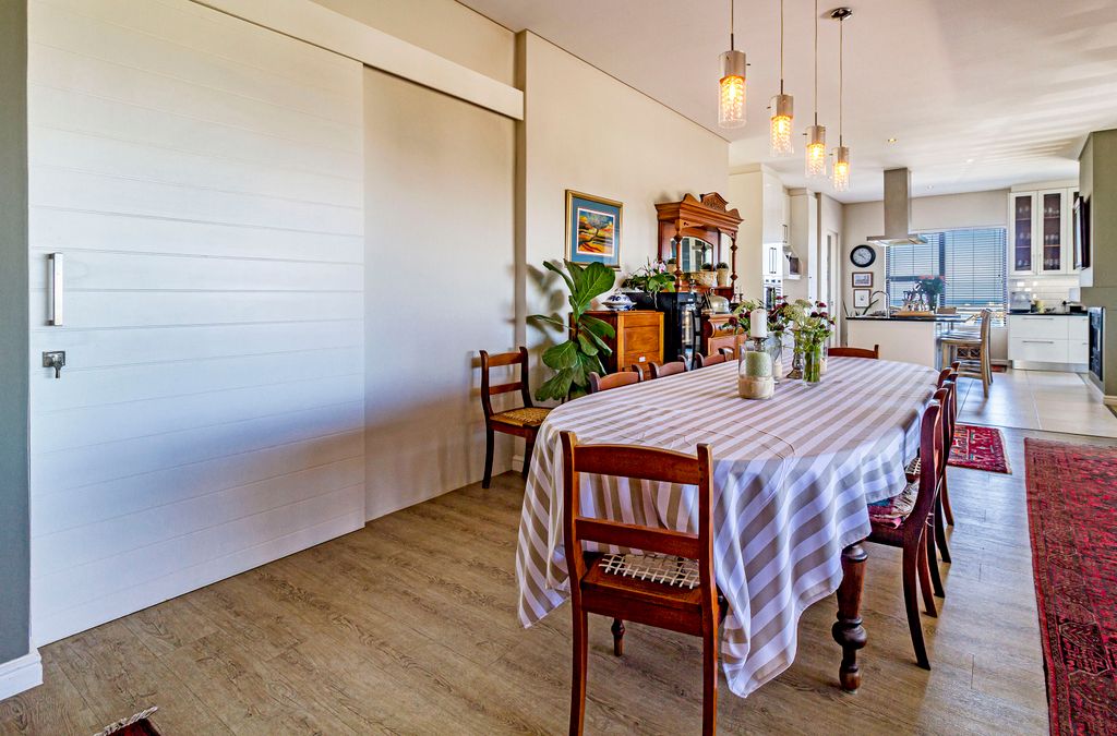 Property photo 3 of 71