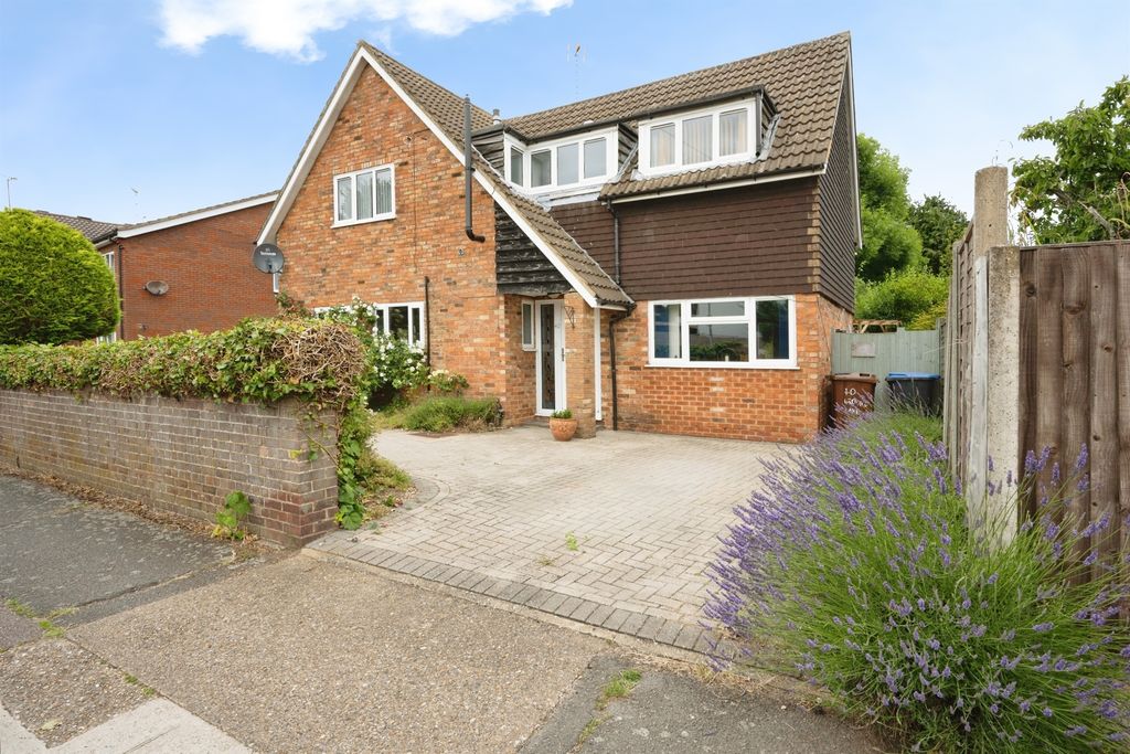 Property photo 1 of 26