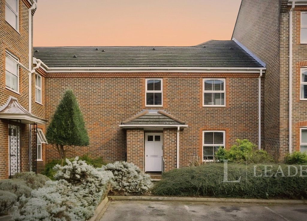 Property photo 1 of 6 Picture No. 10