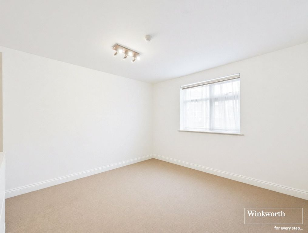 Property photo 2 of 12 Picture No. 14