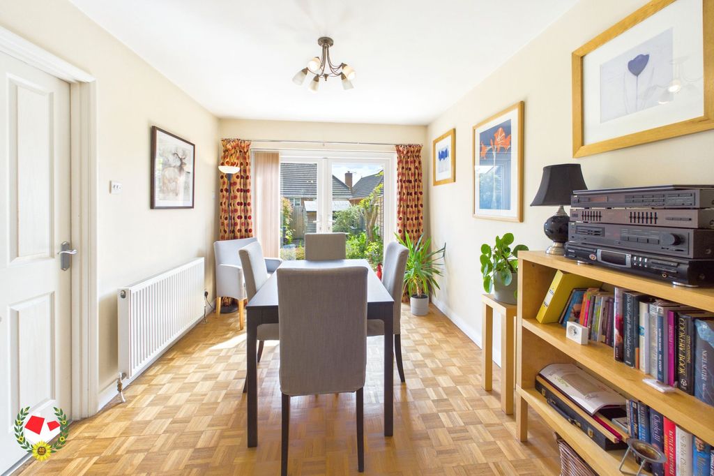 Property photo 3 of 19