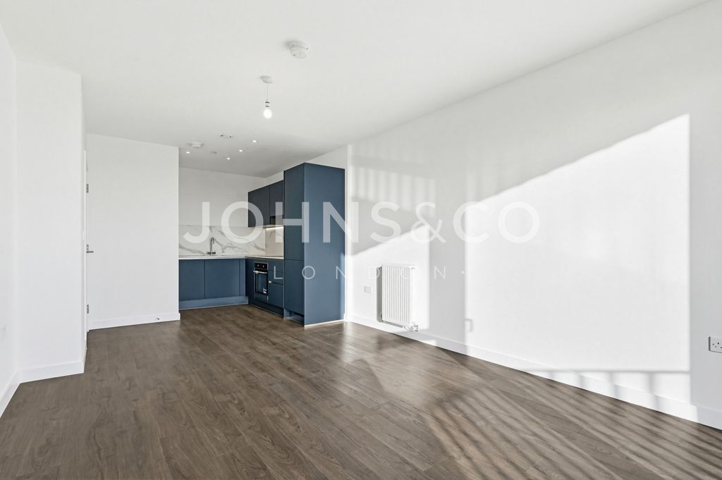 Property photo 3 of 7