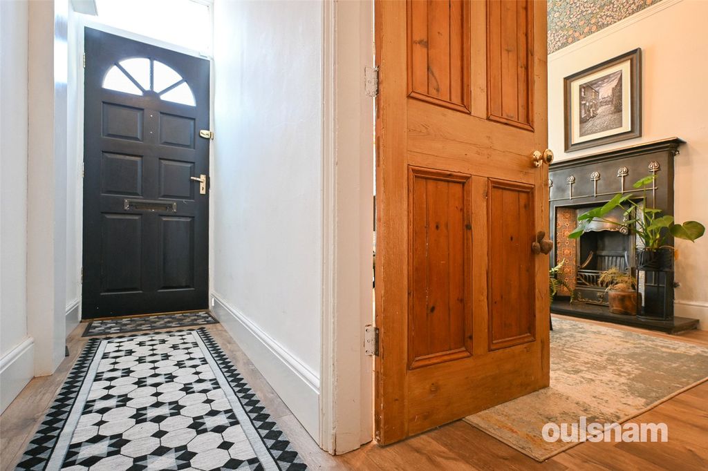 Property photo 2 of 30 Picture No. 01