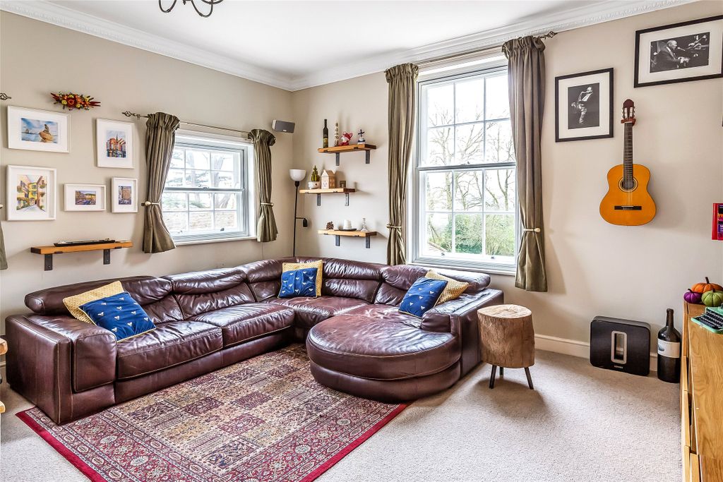 Property photo 2 of 14 Picture No. 09