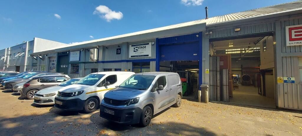 Property photo 1 of 4