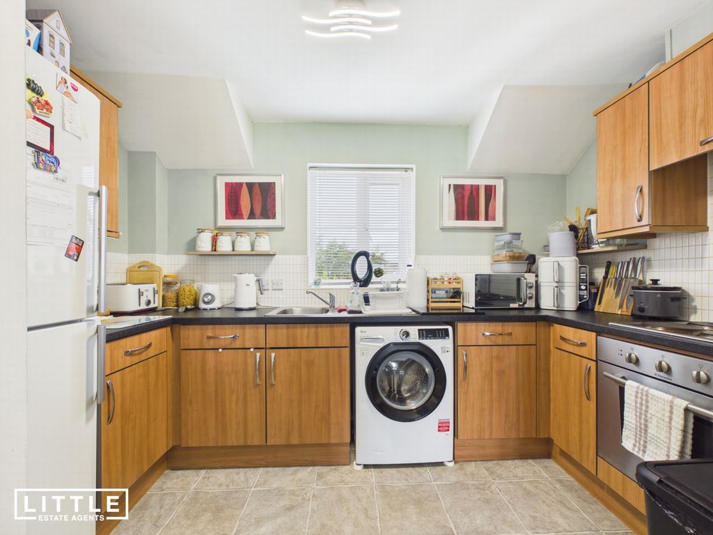 Additional image 6 of 2 bed flat for saleMedway Court, St. Helens WA9