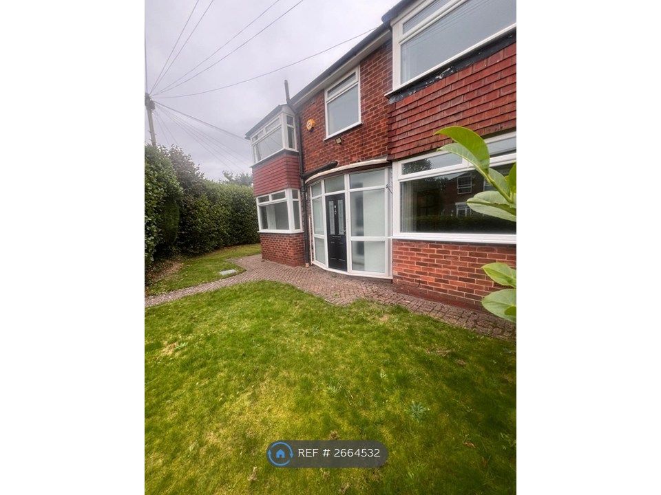 Property photo 2 of 20