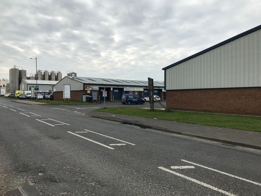 Property photo 3 of 3