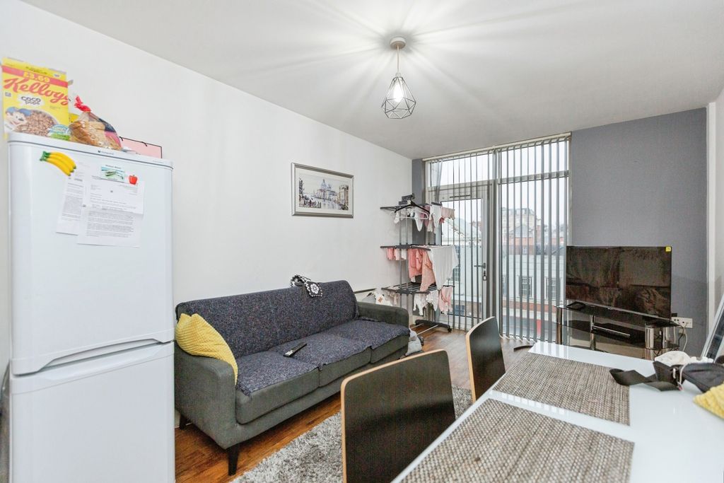 Property photo 2 of 13 Pbox-Img.Jpg