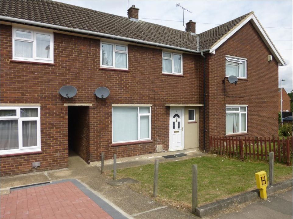 Property photo 1 of 4