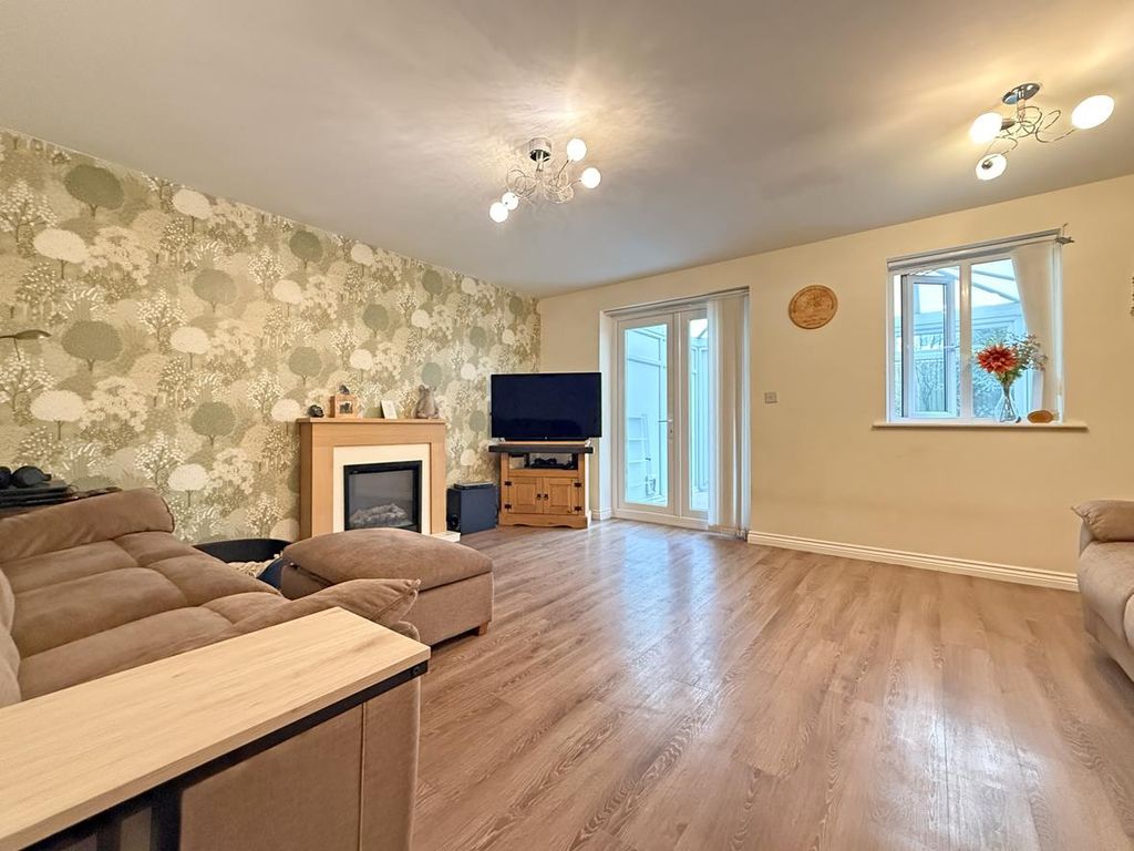 Property photo 2 of 15 Samuel Bassett Avenue 50 - Living Room.Jpg