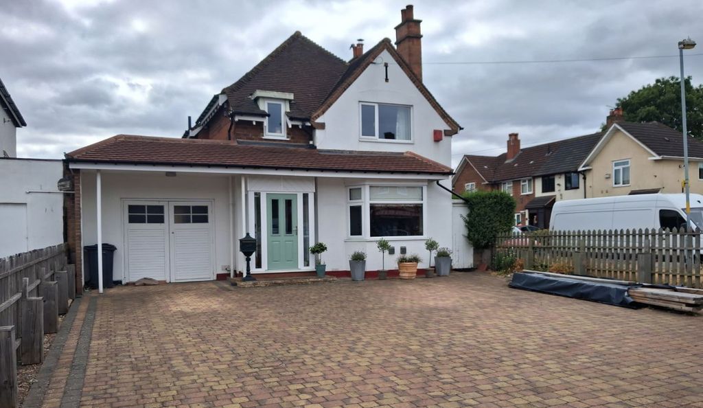 Property photo 1 of 35