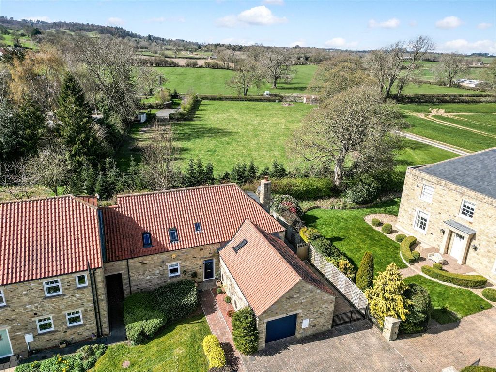 Property photo 1 of 43 Dji_0944.Jpg