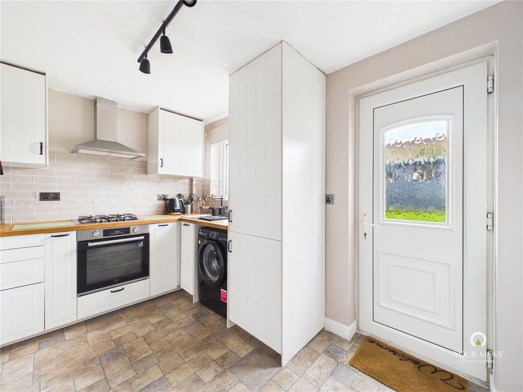 Property photo 2 of 13 Picture No. 04