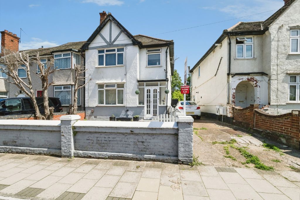 Property photo 1 of 18 Pbox-Img.Jpg