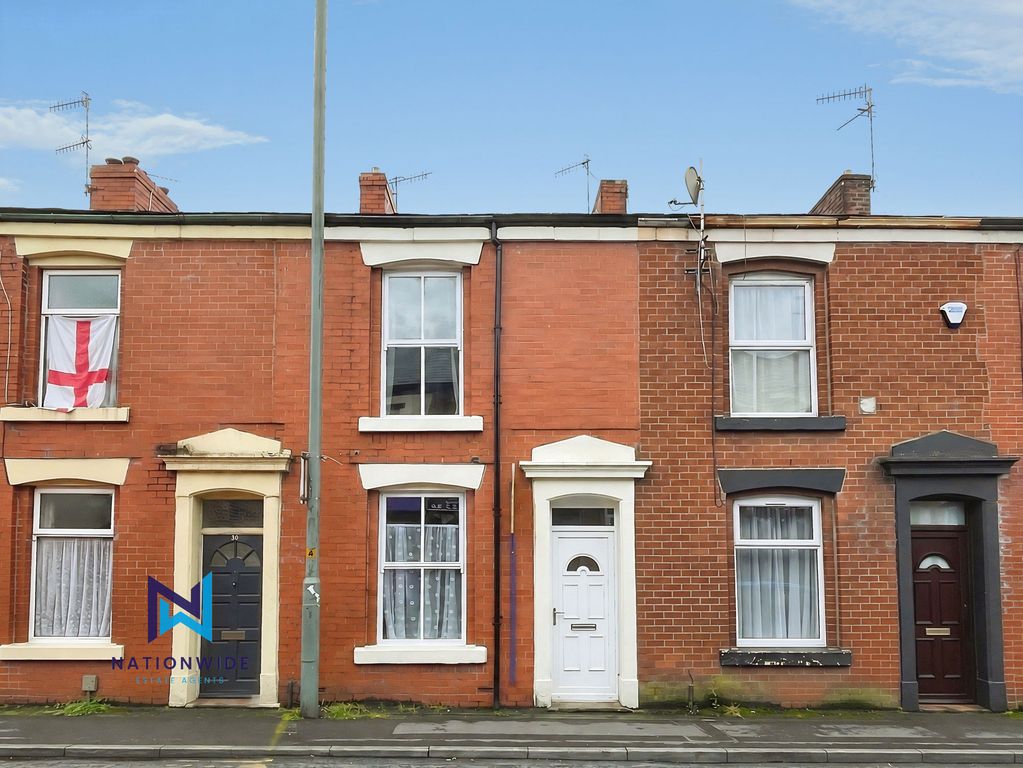 Property photo 1 of 20
