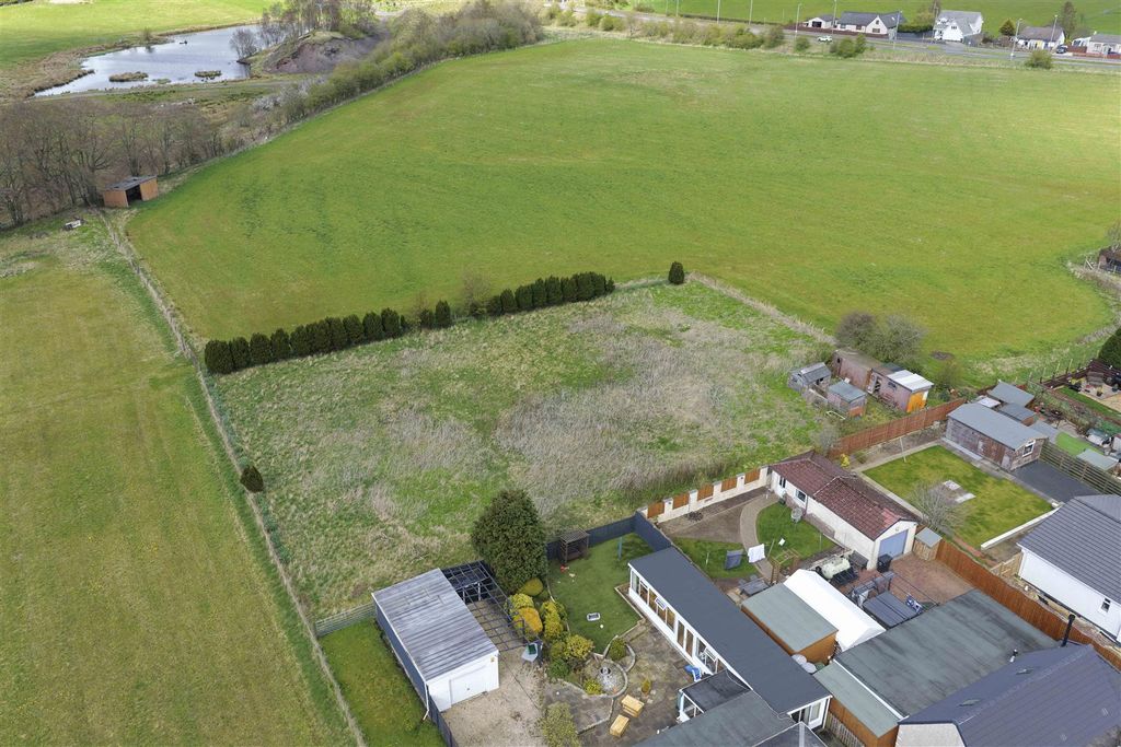 Property photo 3 of 11 Dji_20260417093912_0015_D.Jpg