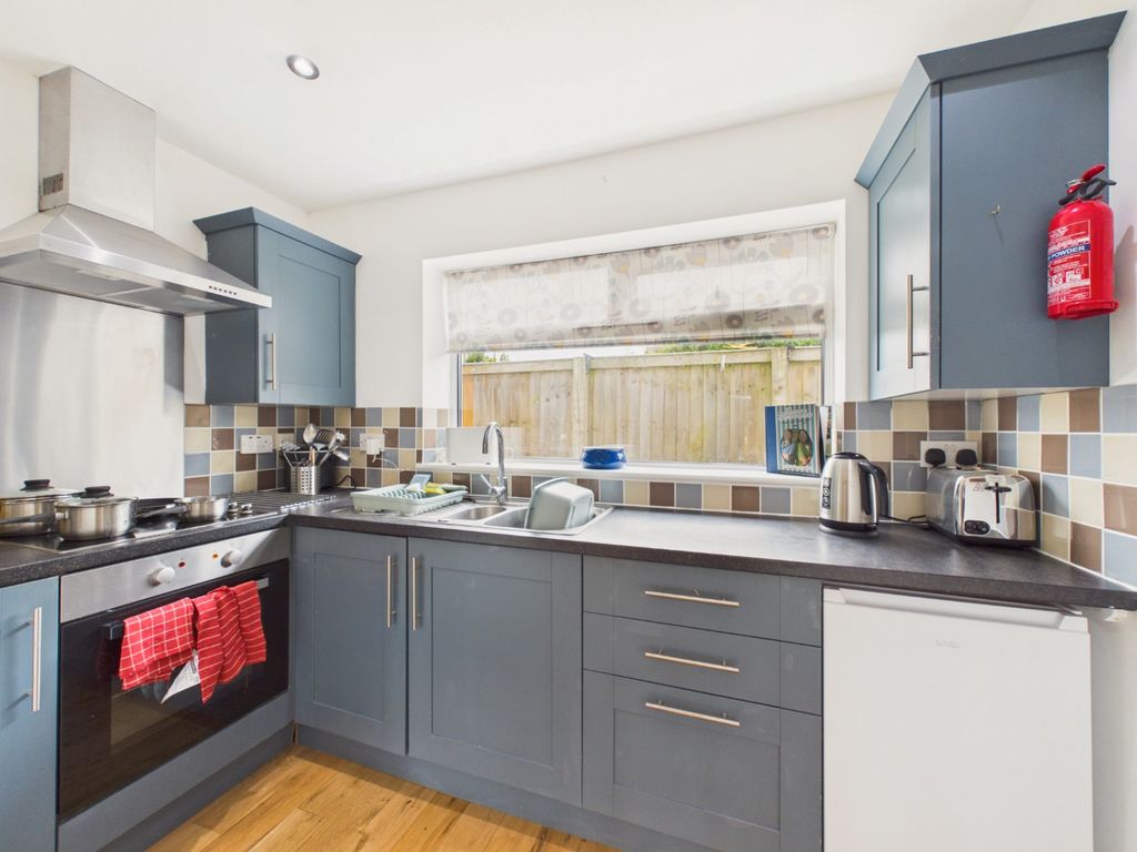 Property photo 3 of 14 5301977