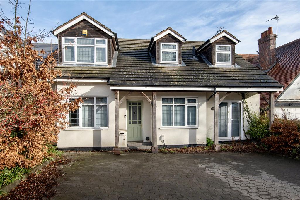 Property photo 1 of 17