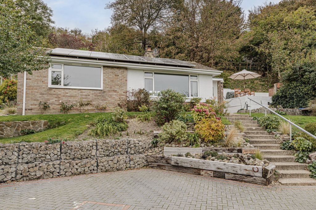 Property photo 1 of 52 Front Of Property