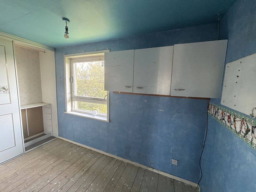 Property photo 3 of 10 3.Jpg