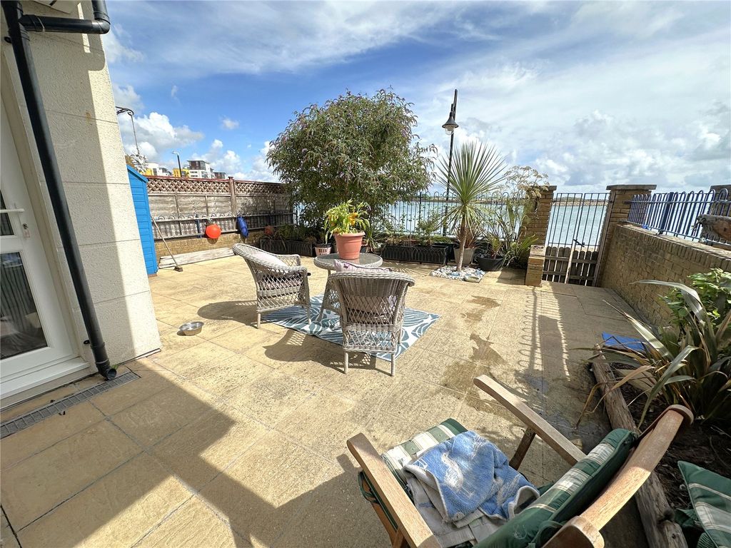 Property photo 1 of 12 Picture No. 13