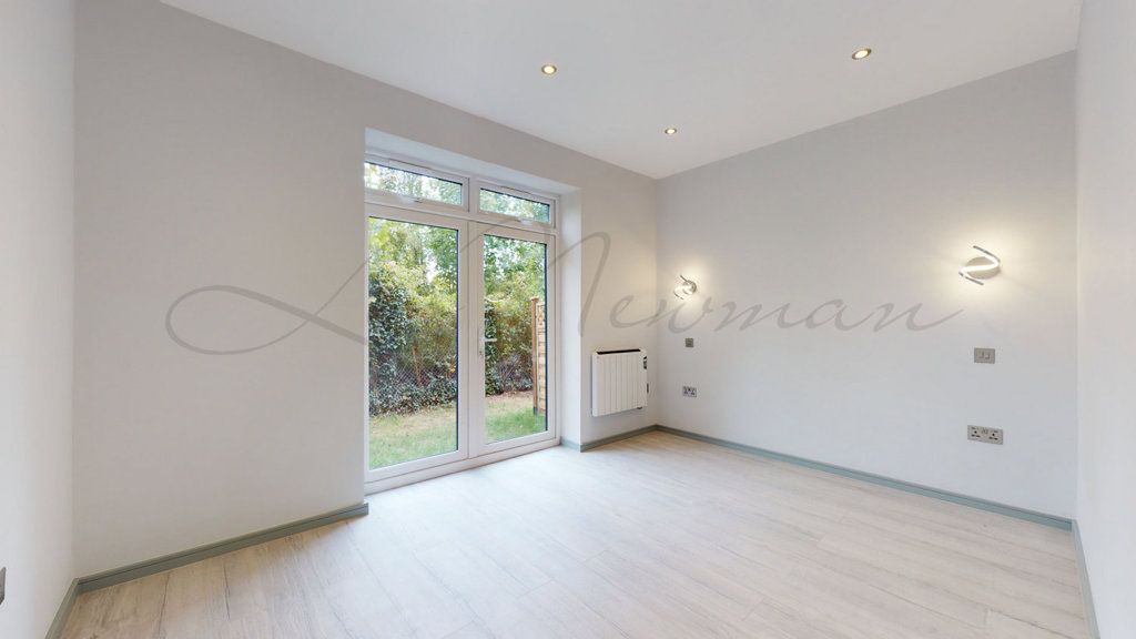 Property photo 3 of 11 Jpg