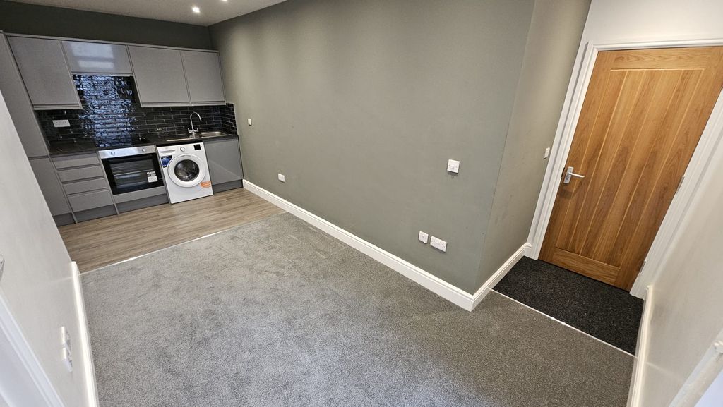 Property photo 2 of 9 Living Room