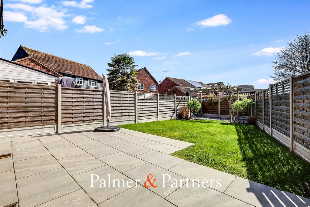 Property photo 2 of 17 Picture No. 15