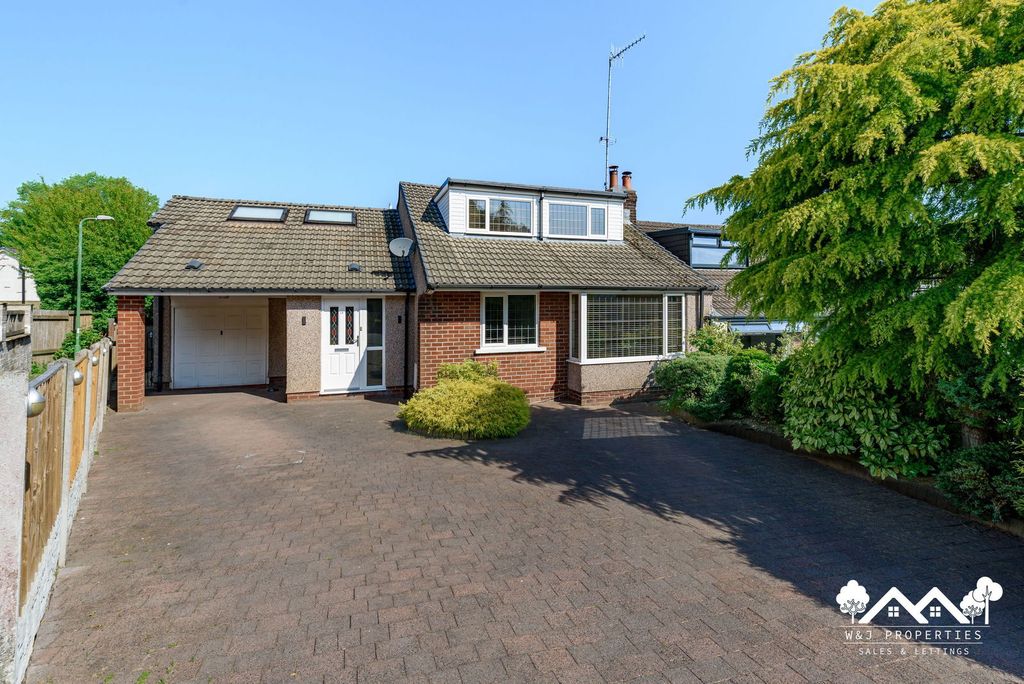 Property photo 1 of 51