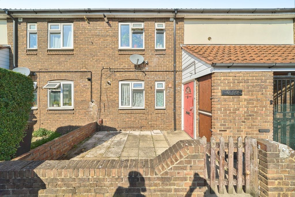 Property photo 1 of 17 Photo