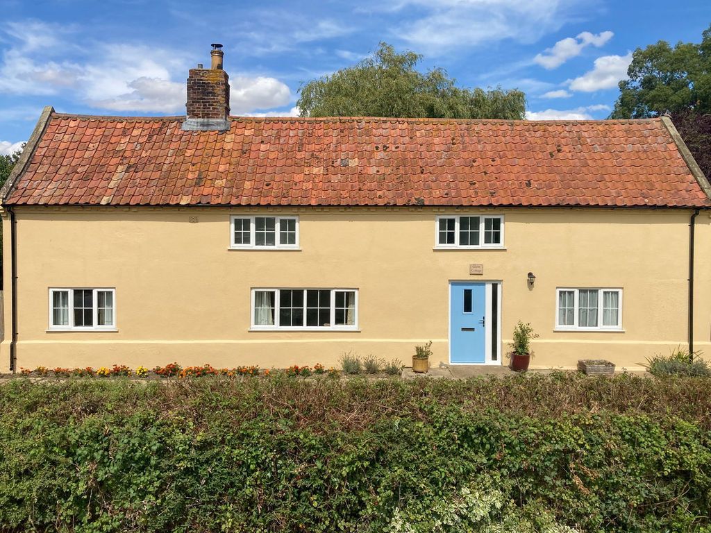 Property photo 1 of 18