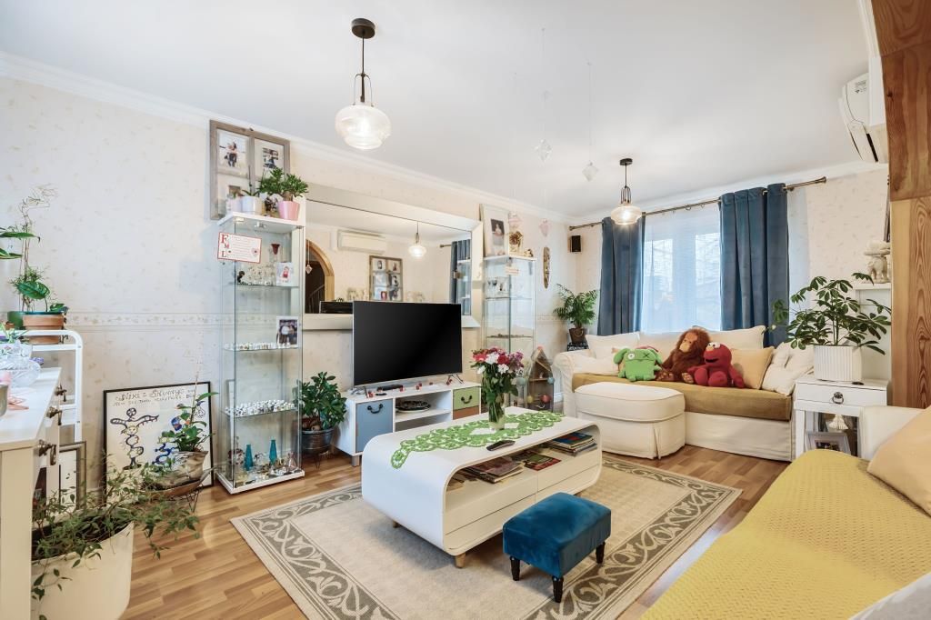 Property photo 2 of 20 Reception Room