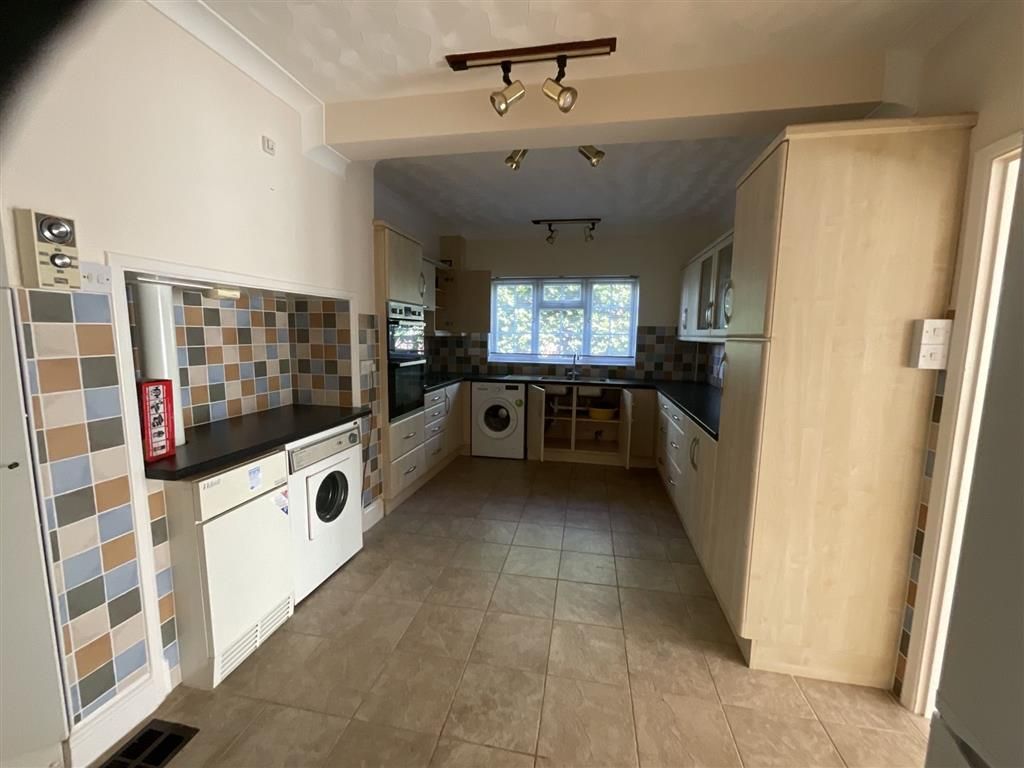Property photo 1 of 13 Kitchen