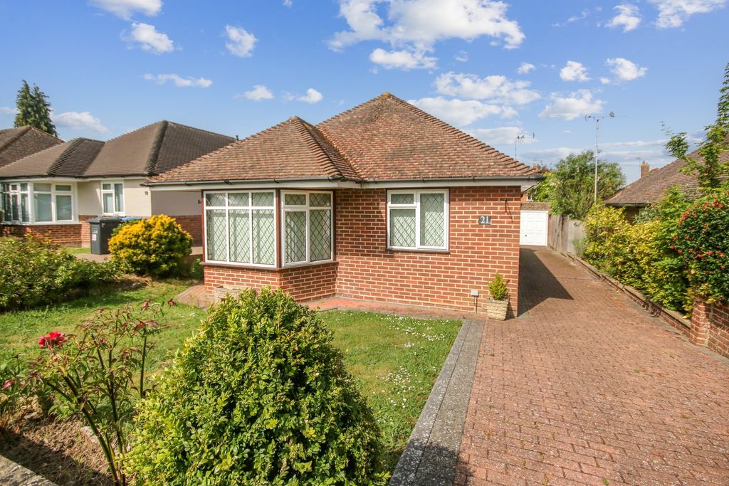 Property photo 1 of 11